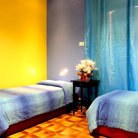 Hostel Legend R.G. Rom Zimmer foto